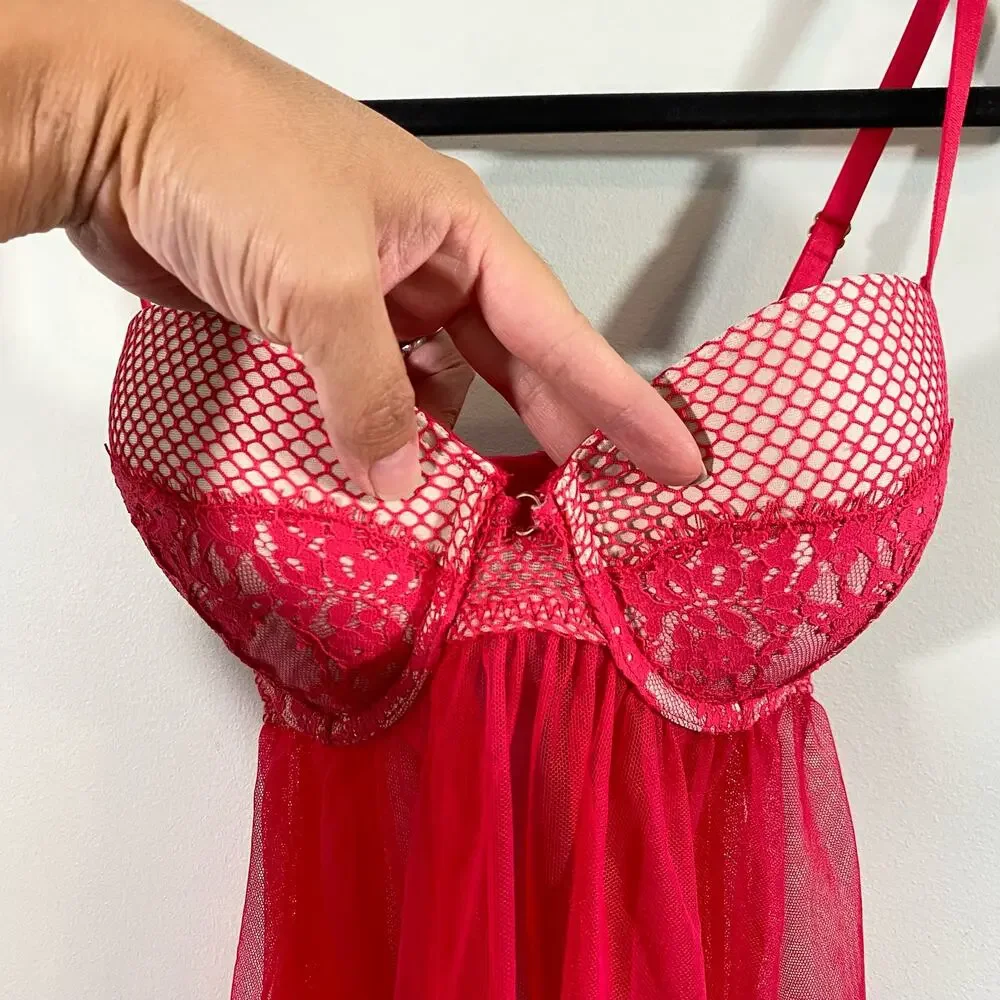 Victoria's Secret Women's Pink Lace Babydolll Bra Top Nightie Size 36C NWT